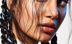 被六个男人躁J到一夜同性